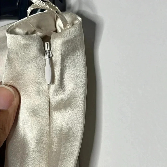 ASOS TopShop Women’s Cream Satin Silk Lace Mix  Maxi Skirt Size 10 - Picture 6 of 8